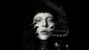 LADY GAGA